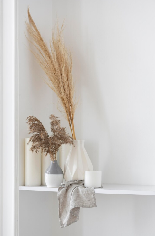 Minimalist Decoration: Less is More